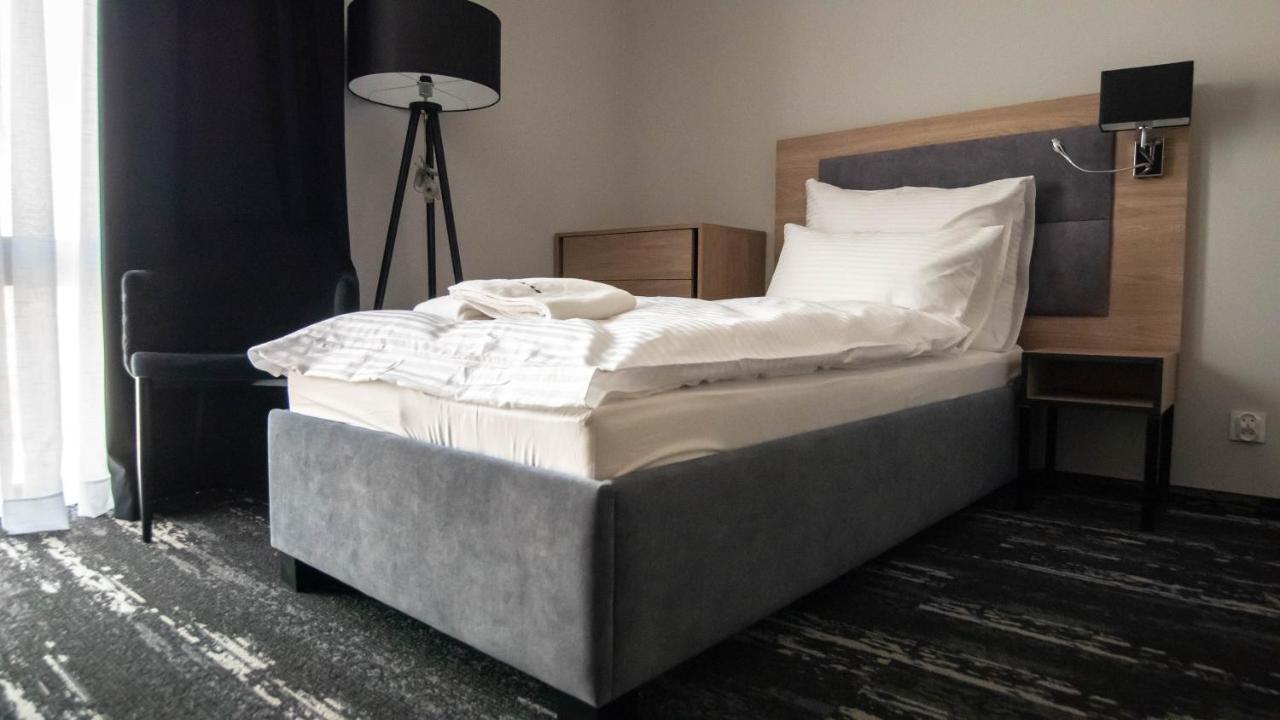 Nowe Millenium Aparthotel Swinoujscie Ngoại thất bức ảnh